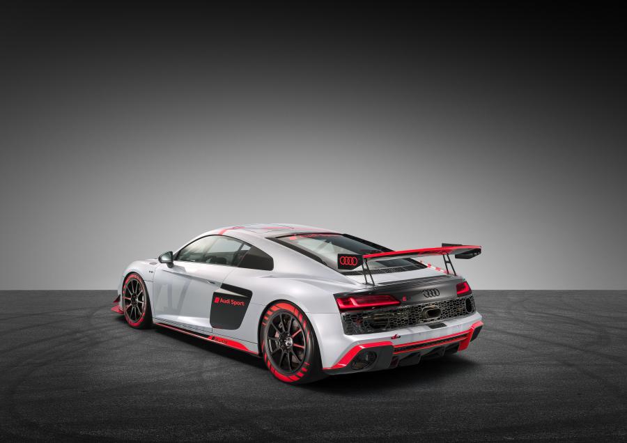  Audi R8 LMS GT4 2019 года  (фото 16 из 37)
